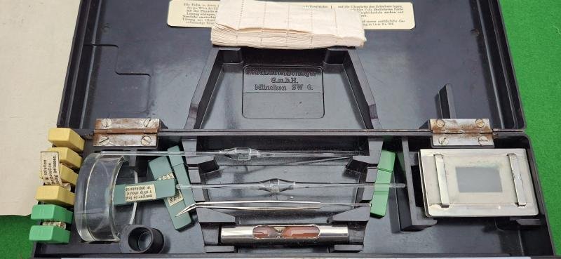 GERMAN ARMY ENGINEERS WATER TESTING SET — image 7