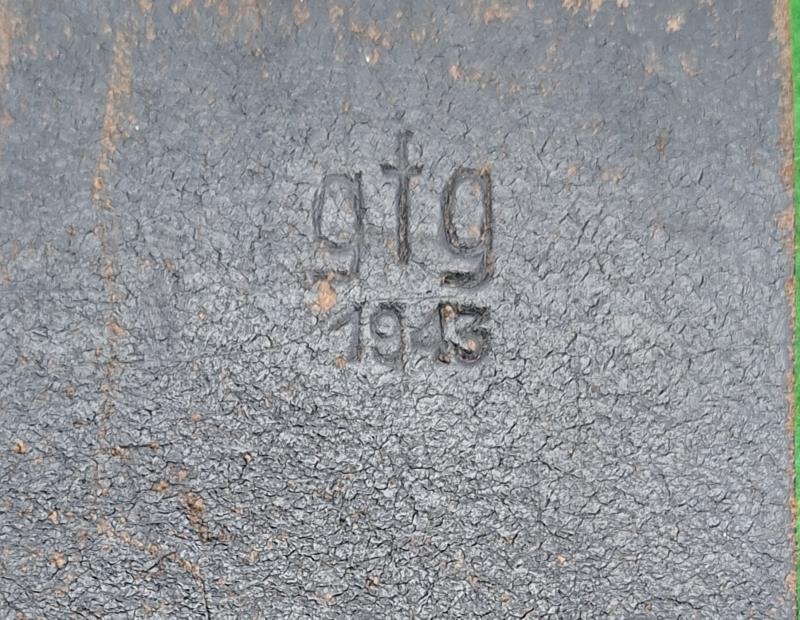 K98 LEATHER BAYONET FROG 1943 — image 3