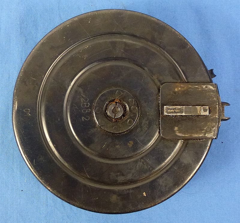 Russian PPSH-41 71 Drum Magazine in Carrying Pouch — image 4