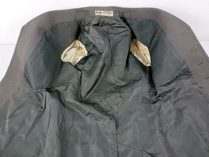 Named 1940 Dated Italian Army Artillery Lieutenant's Tunic — image 8