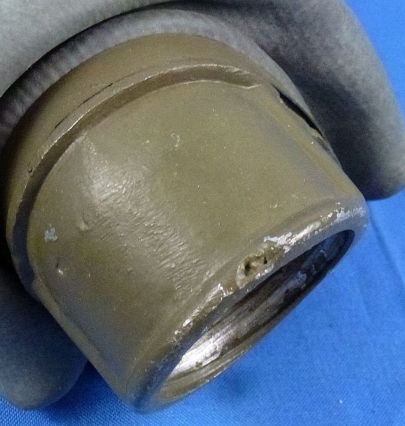 Spanish Civil War Gas Mask in Carrying Canister — image 3