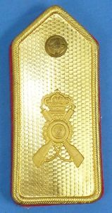 Single WWII Italian Army Infantry Officer Shoulder Board