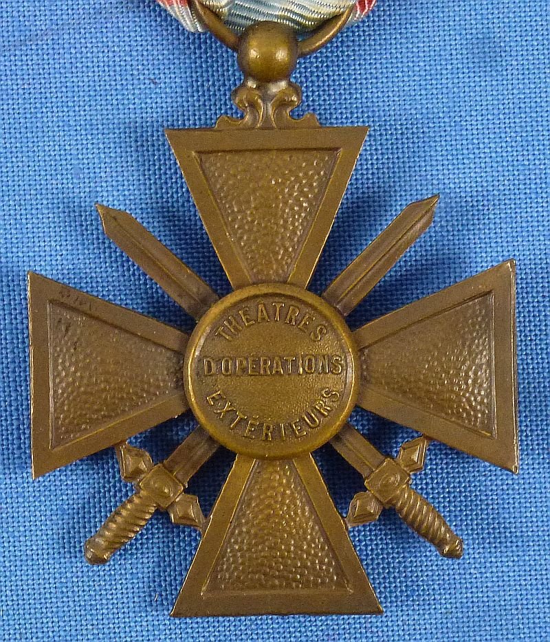 French Croix de Guerre des Théâtres D'Opérations Extérieurs ('War Cross for Foreign Operational Theaters') — image 2