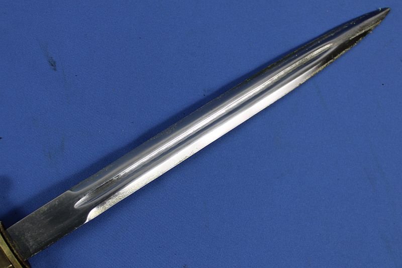 Model 1951 Bulgarian Army Officer Dagger — image 4