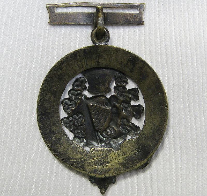 Victorian Irish Guards Badge — image 2