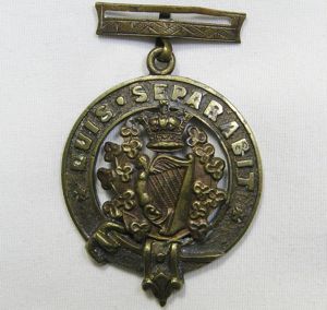 Victorian Irish Guards Badge