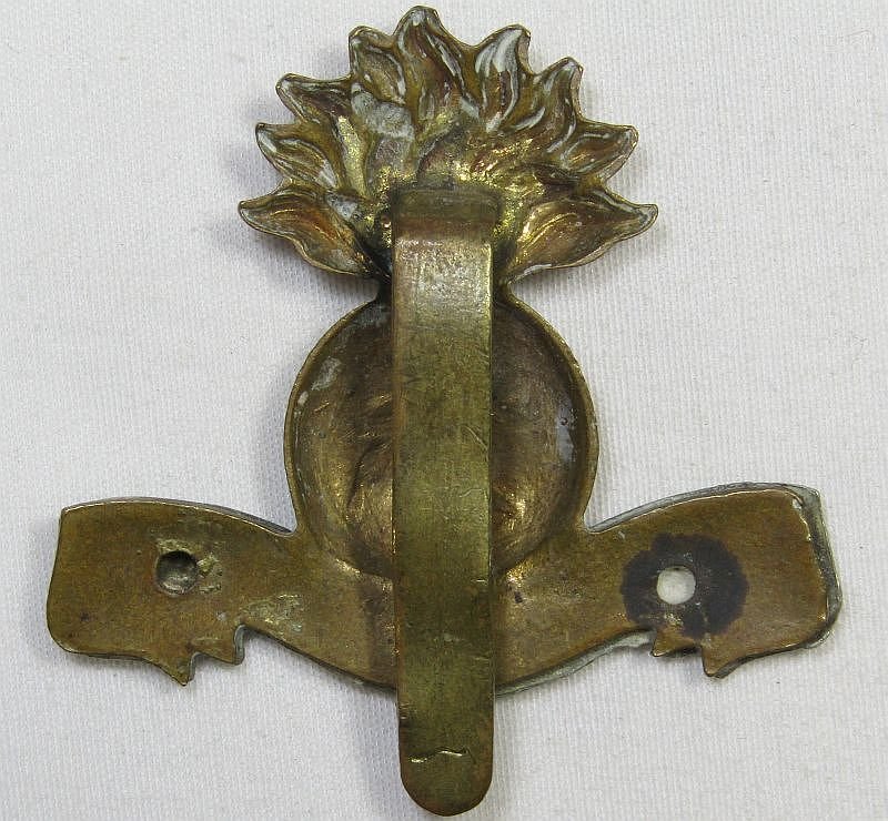 Royal Dublin Fusiliers Cap Badge — image 2