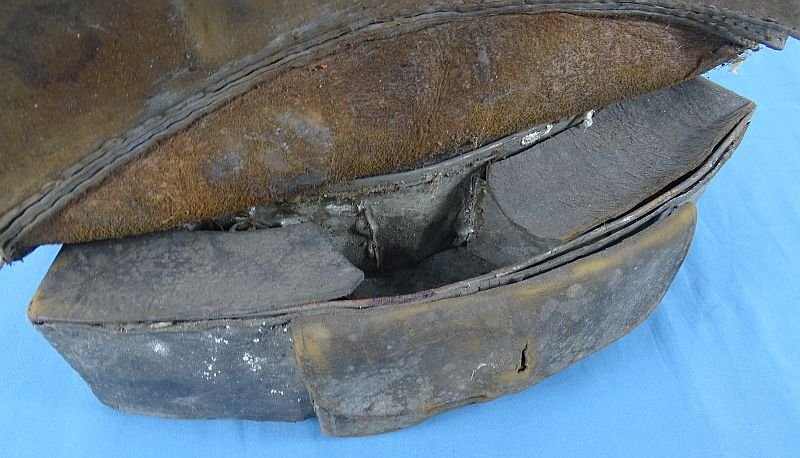 Late 18th Century German Cartridge Box and Belt — image 2