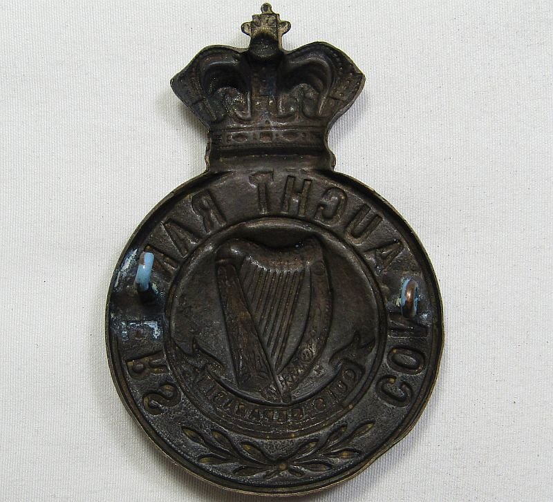 British Victorian Connaught Rangers Cap Badge — image 2
