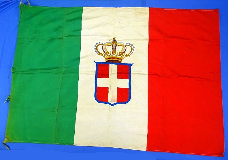 Large Silk Embroidered Kingdom of Italy Flag — image 2