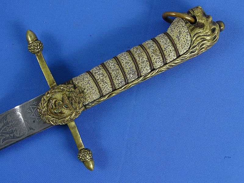 Victorian Period British Pattern 1856 Royal Navy Midshipman Dirk Engraved to 'A.E.A. Freemantle, R.N.' — image 9