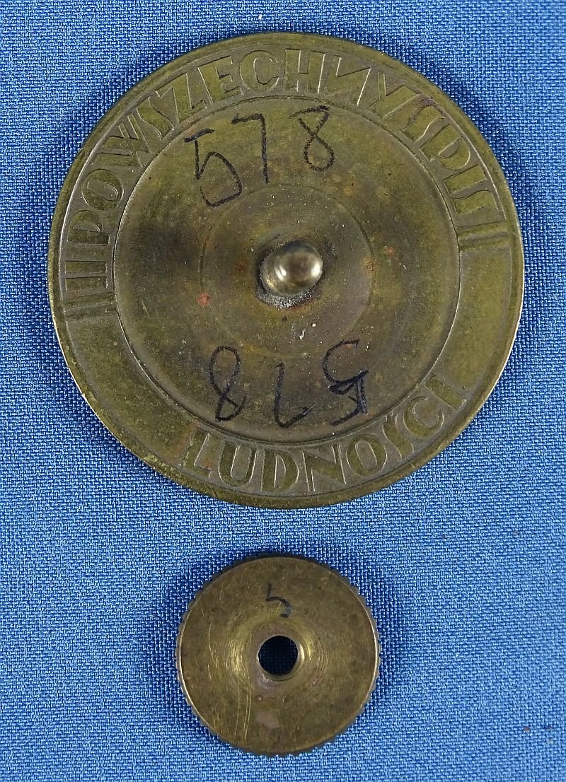 Polish Badge for Sacrificial Work of 9 December 1931 — image 2