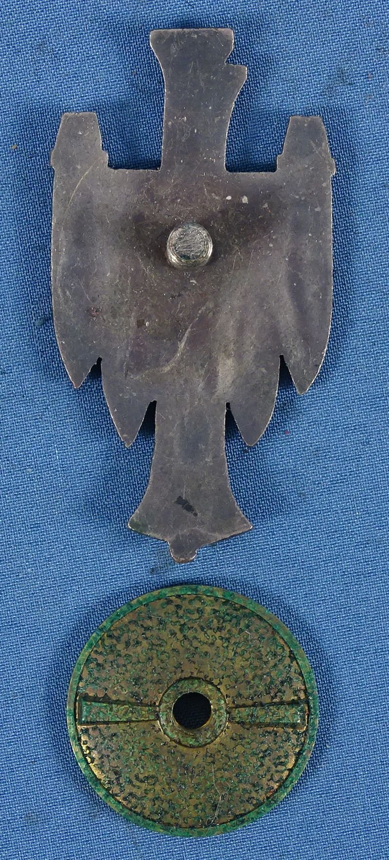 Polish Army Artillery Regiment Badge — image 2