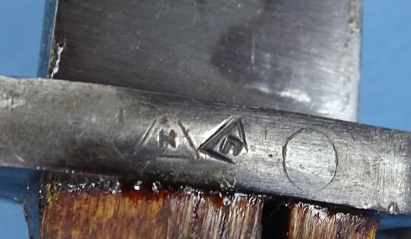 Yugoslavian Model 1924 Short Bayonet with Matching Numbers and Frog — image 7