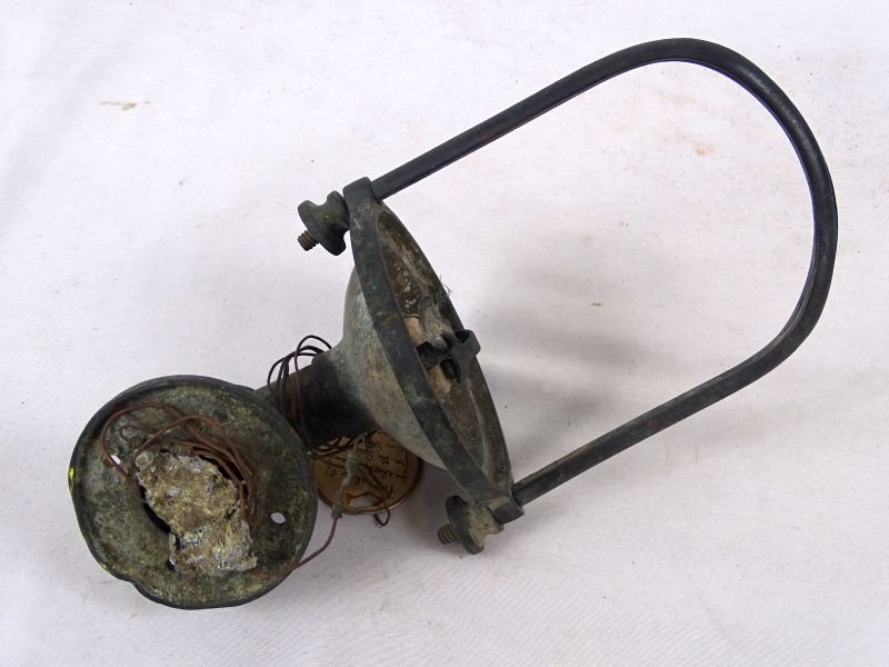 Lamp Recovered From the Spanish Warship Maria Theresa Sunk in the Naval Battle of Santiago, Cuba — image 3