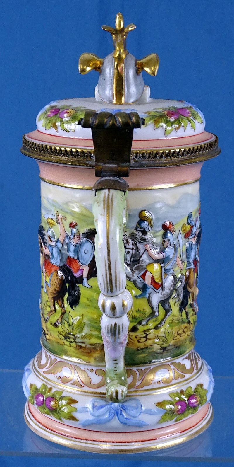 Capo di Monte Ancient Warfare Combat Stein — image 3