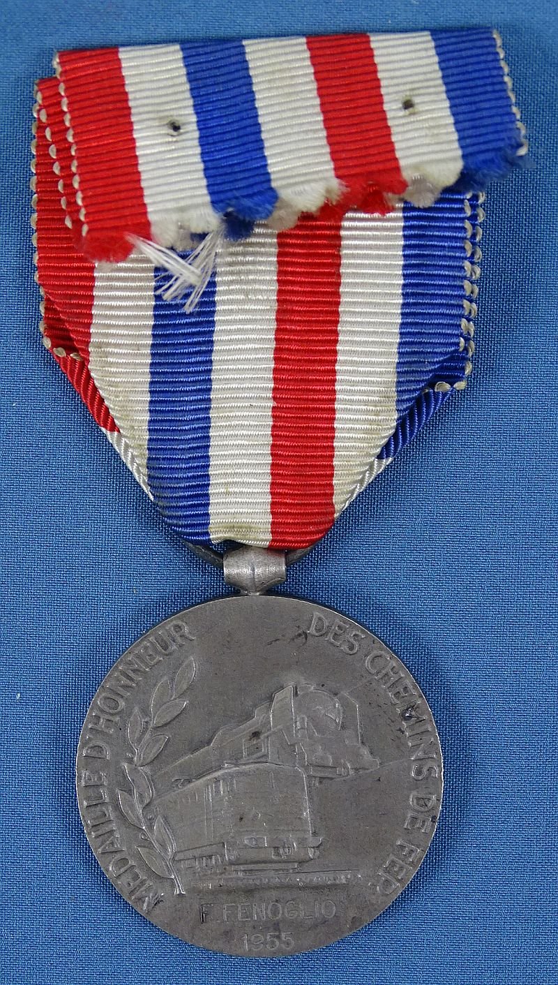 French Named 1955 Railroads Honor Medal — image 2