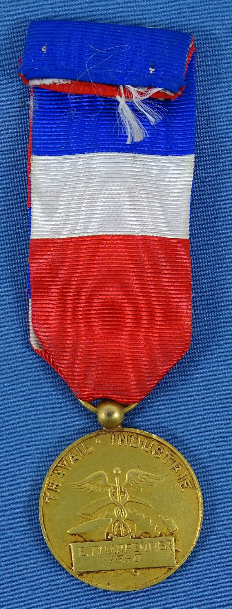 French Named 1950 Ministry of Labor Honor Medal with Unofficial Reverse — image 2