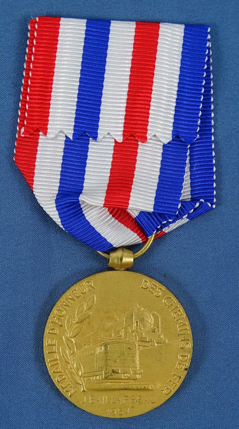 French Named 1953 First Class Railroad Medal for 30 Years Service — image 2