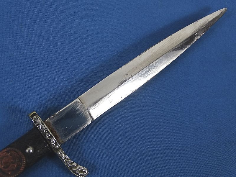 WWII Romanian M1930 Army Officer Dagger — image 4