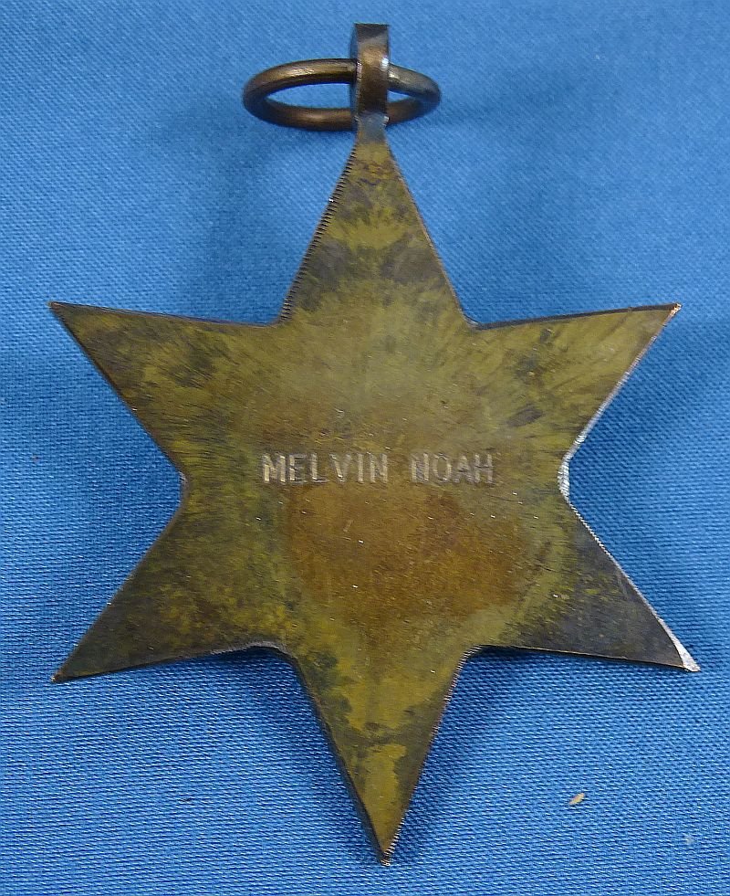 WWII Named Canadian 2nd Scottish MG Bn Medals, Documents, Insignia and Photograph Group — image 3