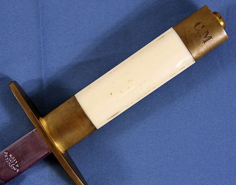 Monogrammed Presentation Model 1934 French Air Force Officer's Dagger — image 8