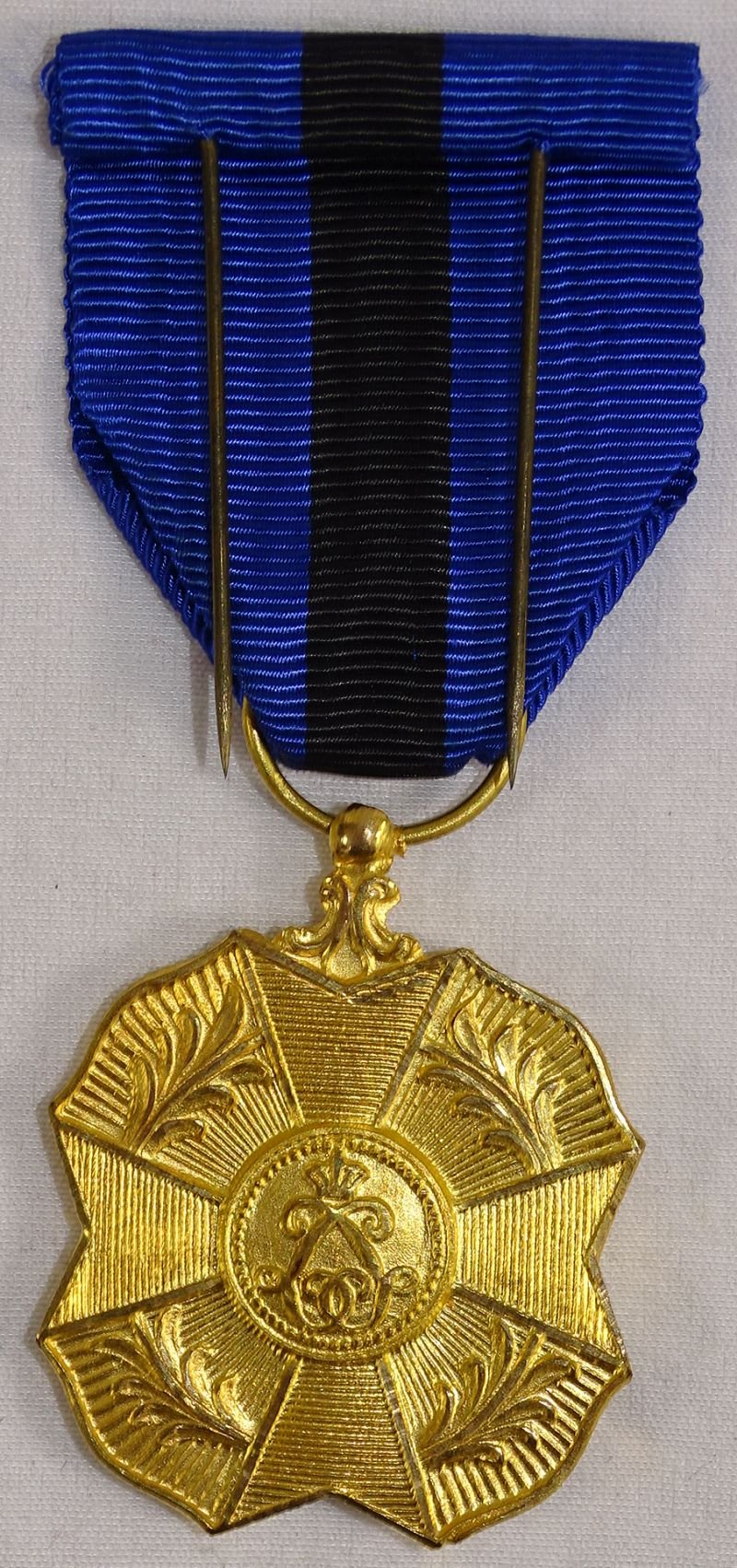 Belgium Gold Medal of the Order of Leopold II — image 2