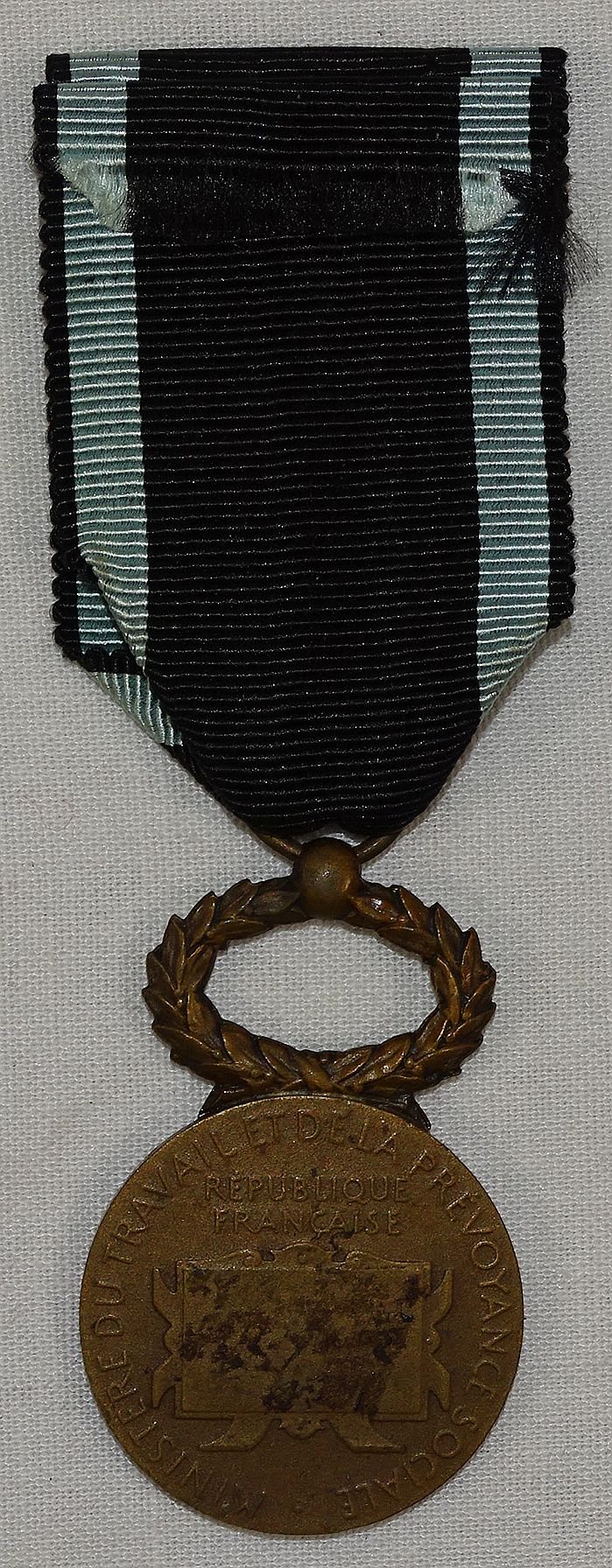French Medal of Honor of Mutuality — image 2