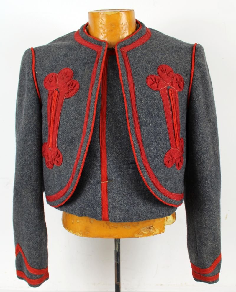 Circa 1865 Uniform of the Papal Zouaves — image 2
