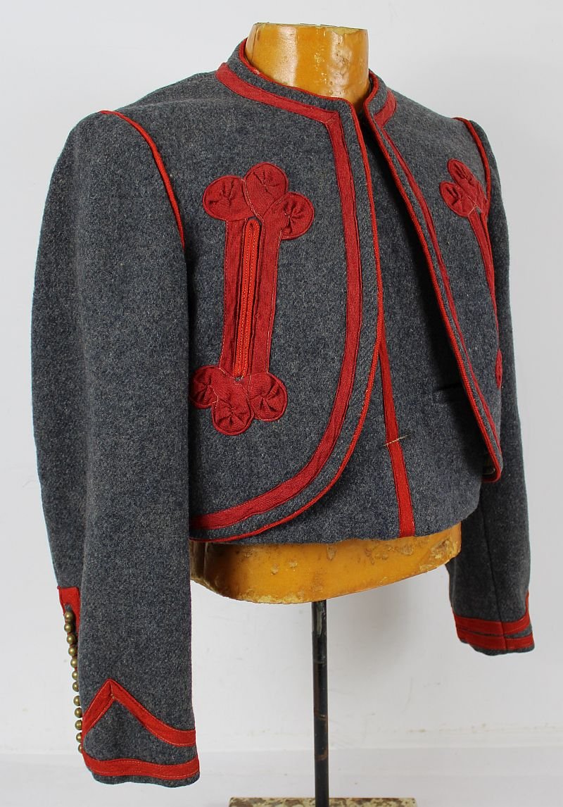 Circa 1865 Uniform of the Papal Zouaves — image 5