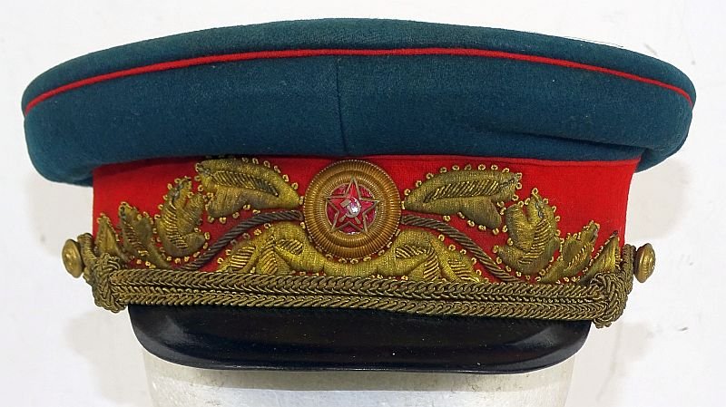 The Model 1945 'Victory Parade' Dress Uniform Tunic, Belt, and Visor Cap of Marshal of the Soviet Union Semyon Timoshenko — image 15