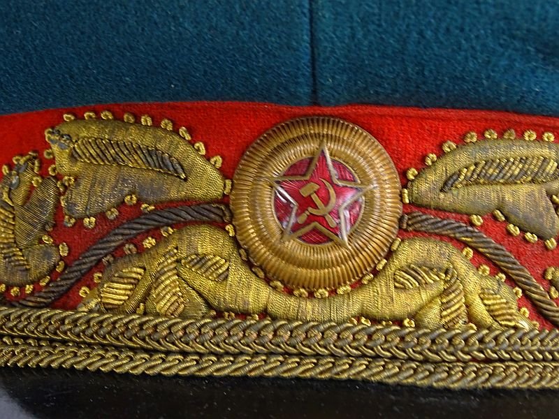 The Model 1945 'Victory Parade' Dress Uniform Tunic, Belt, and Visor Cap of Marshal of the Soviet Union Semyon Timoshenko — image 16