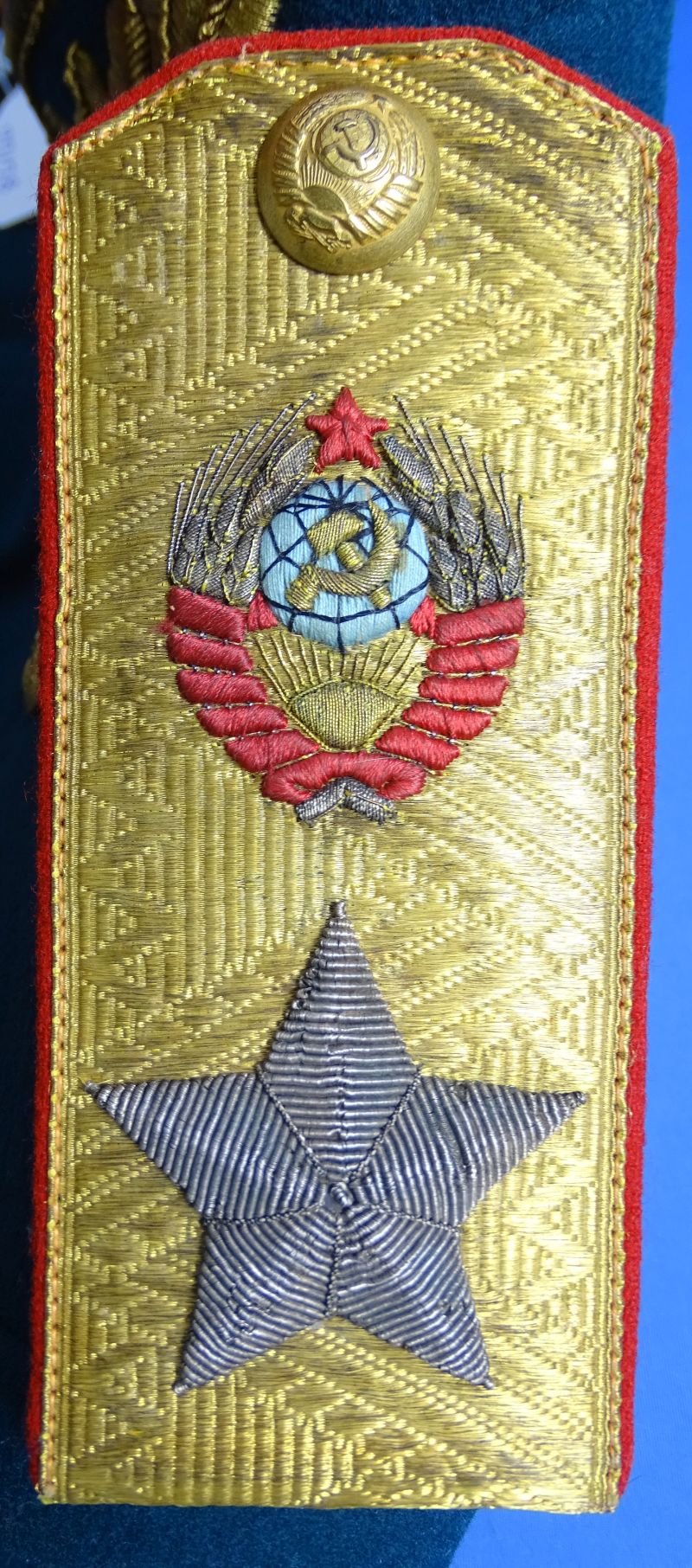 The Model 1945 'Victory Parade' Dress Uniform Tunic, Belt, and Visor Cap of Marshal of the Soviet Union Semyon Timoshenko — image 28