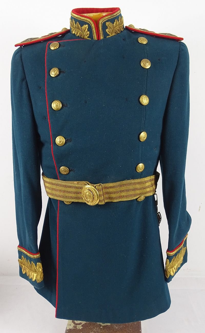 The Model 1945 'Victory Parade' Dress Uniform Tunic, Belt, and Visor Cap of Marshal of the Soviet Union Semyon Timoshenko — image 3