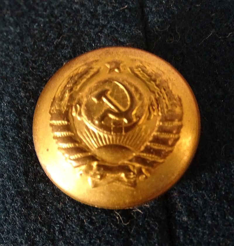 The Model 1945 'Victory Parade' Dress Uniform Tunic, Belt, and Visor Cap of Marshal of the Soviet Union Semyon Timoshenko — image 4