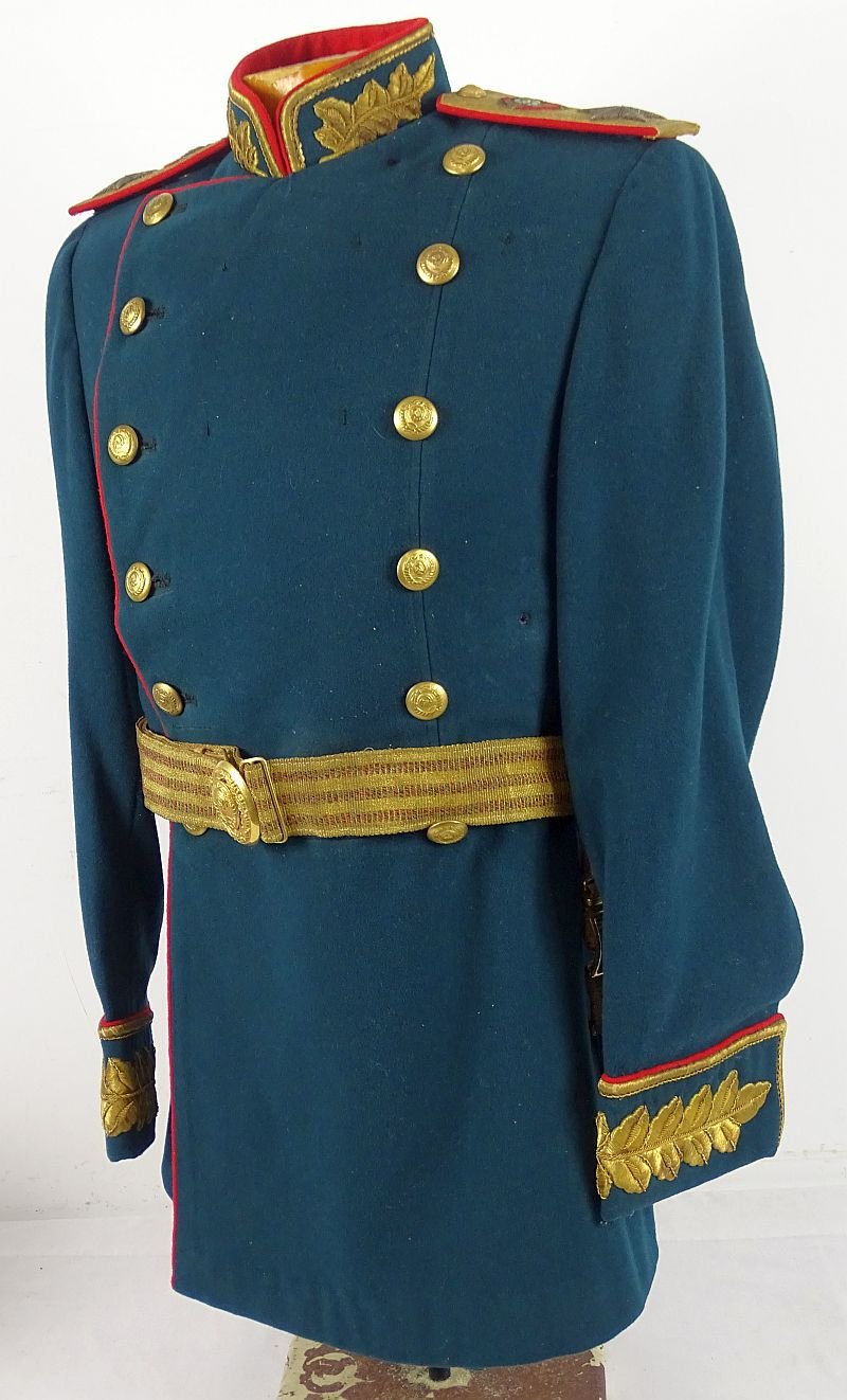 The Model 1945 'Victory Parade' Dress Uniform Tunic, Belt, and Visor Cap of Marshal of the Soviet Union Semyon Timoshenko — image 7