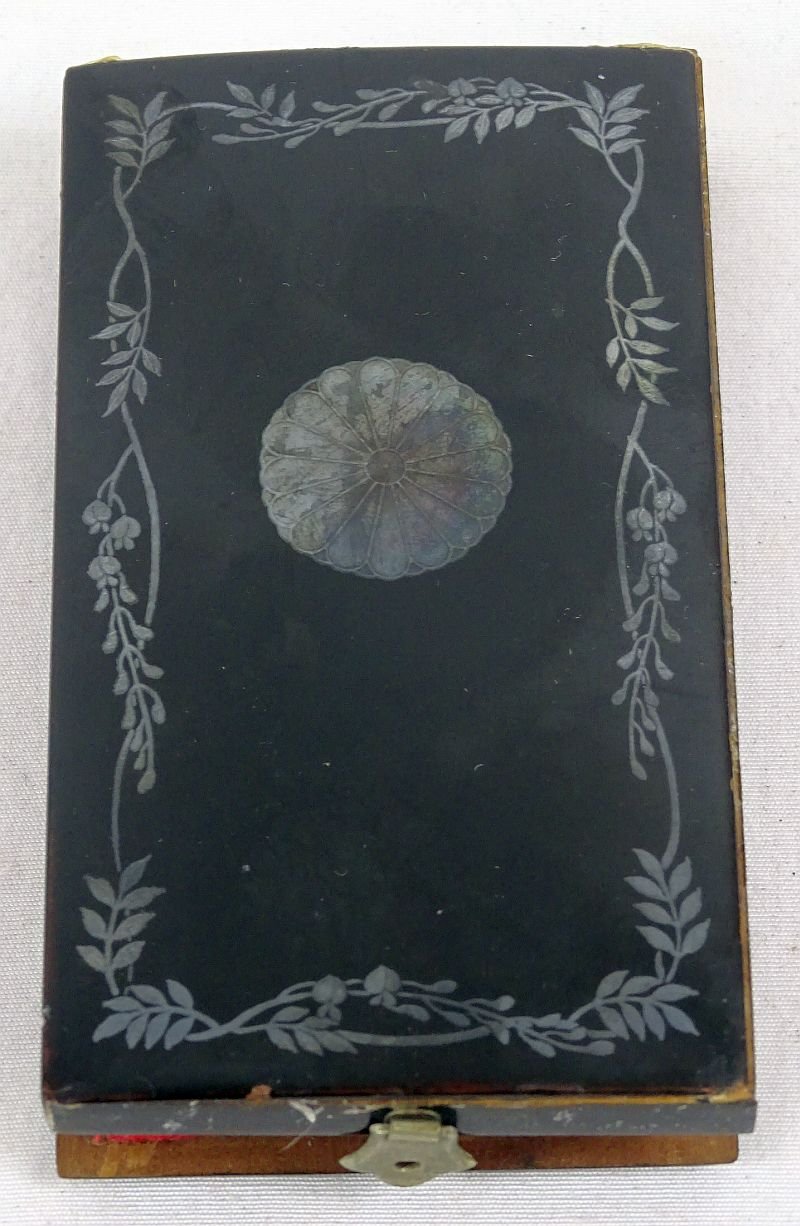 Cased 1894 Japanese Meiji Emperor 25th Wedding Anniversary Silver Celebration Medal — image 4