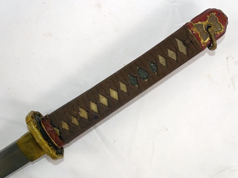 Signed WWII Japanese Army Officer Shin Gunto Sword in Fabric Combat Cover — image 10