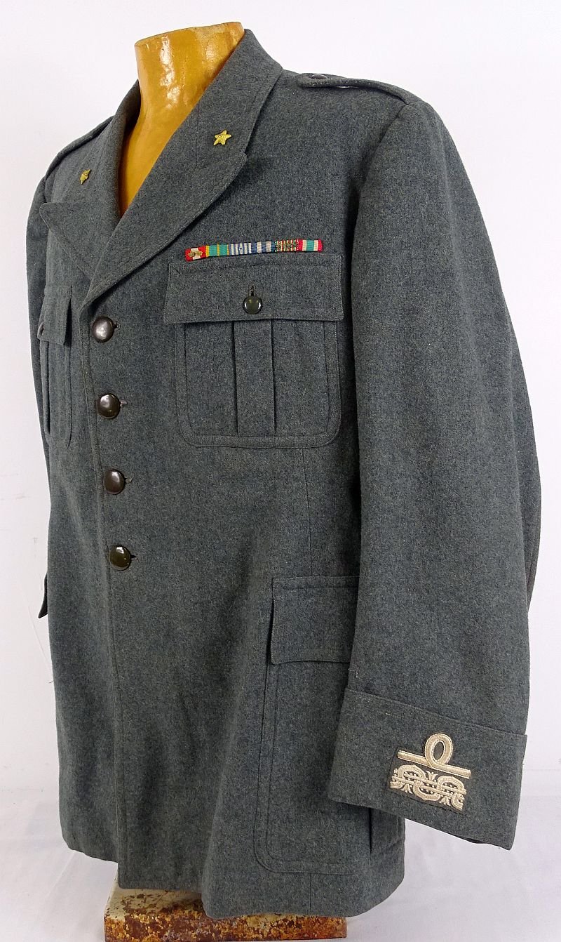 WWII Royal Italian Army Brigadier General Tunic and Matching Overcoat — image 3