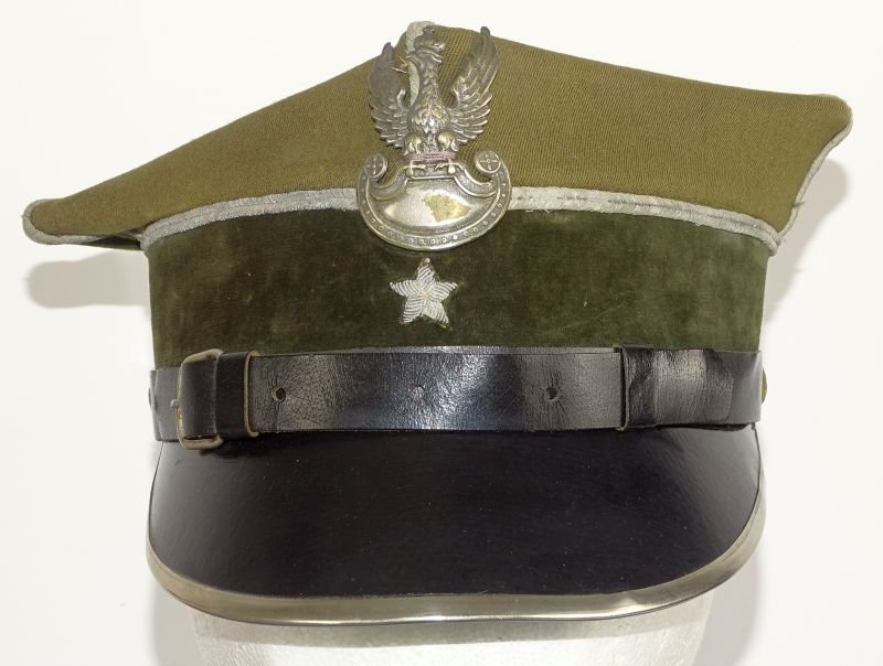 WWII Polish Army Lieutenant Rogatywka Visor Cap — image 2