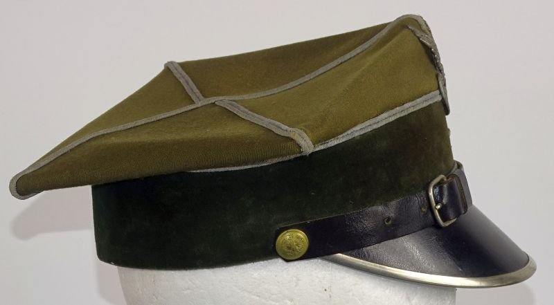 WWII Polish Army Lieutenant Rogatywka Visor Cap — image 4