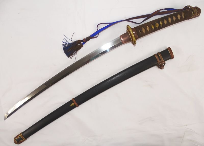 Signed Old Wakizashi Blade in World War II Army Officer Shin Gunto Mounts — image 3