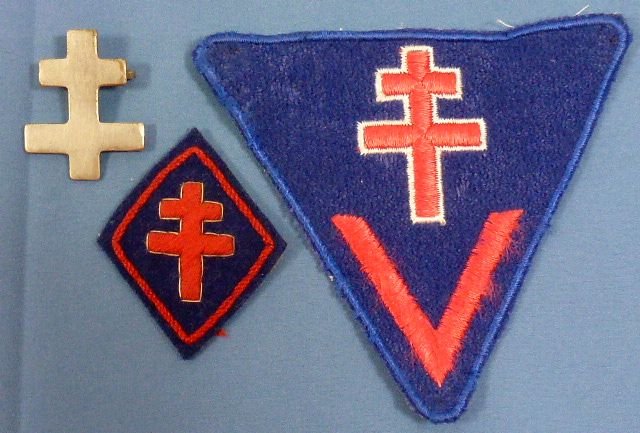 WWII French Resistance Document, Medal & Insignia Group — image 6