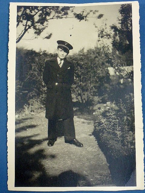 WWII French Resistance Document, Medal & Insignia Group — image 8
