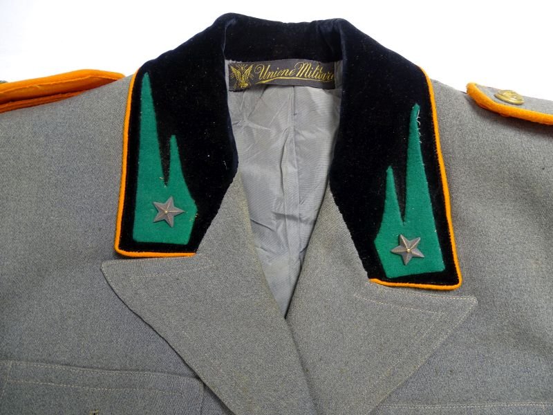 WWII Italian Army Alpine Artillery Lieutenant's Uniform — image 3