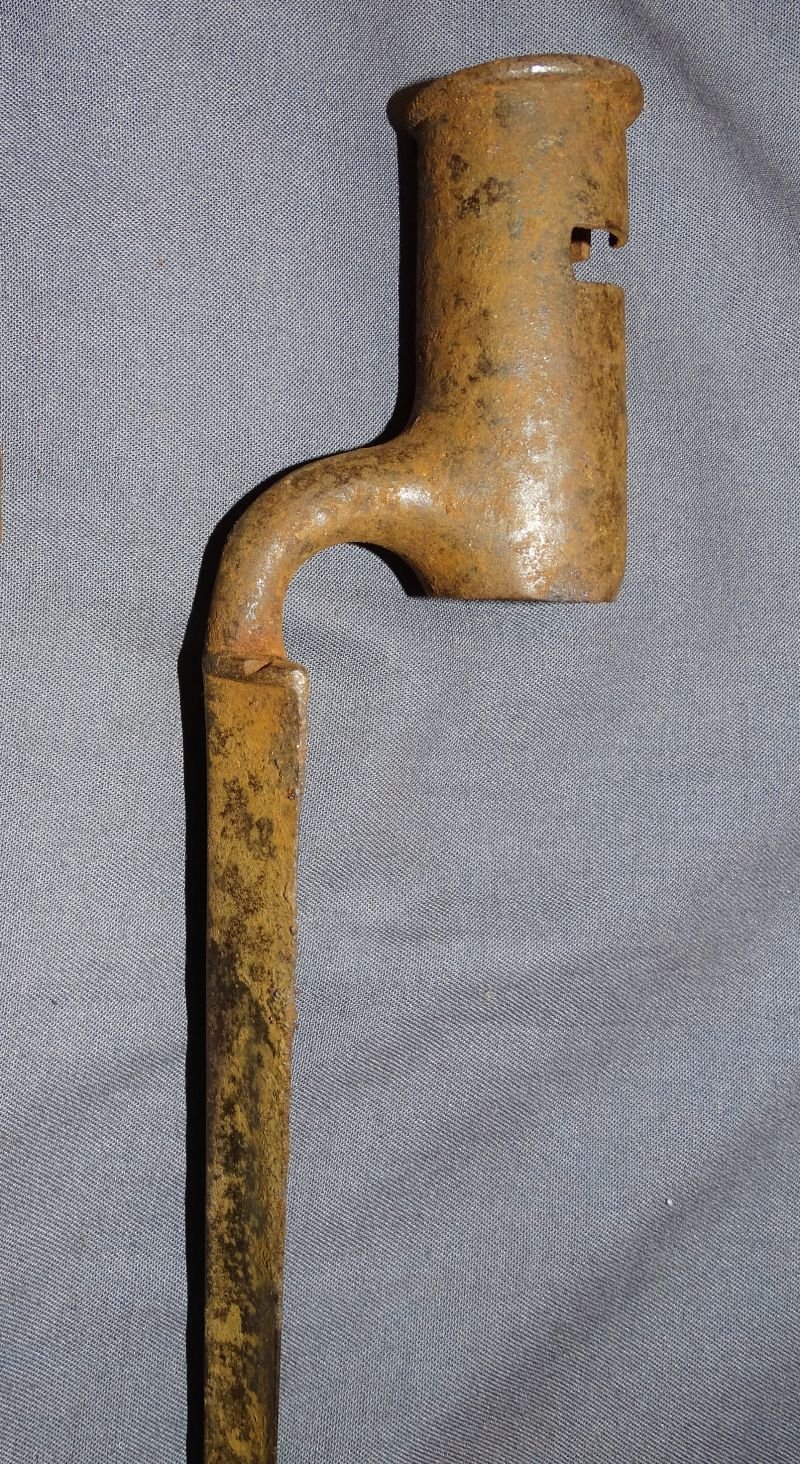 American Militia Belt Rig With Cartridge Box and Bayonet Circa 1790-1815 — image 12