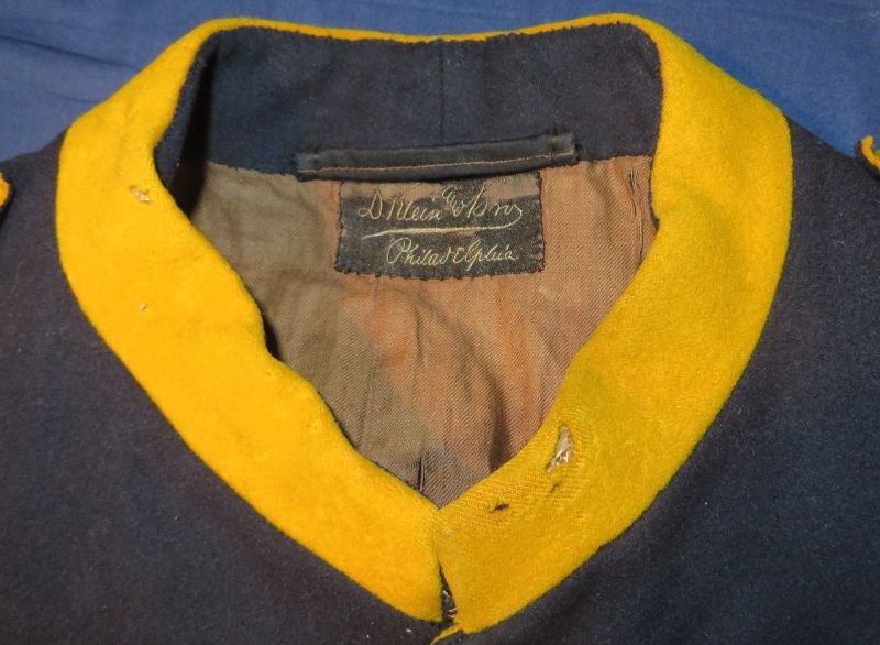 Model 1885 Penna Cavalry Color Sergeant Tunic — image 7