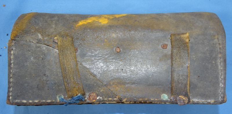 Circa 1810-1830 Militia Cartridge Box With Original Paper Cartridges — image 4