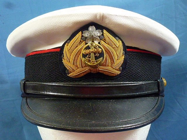 Japanese Navy Medical Officer Red Piped Cap With Case — image 3