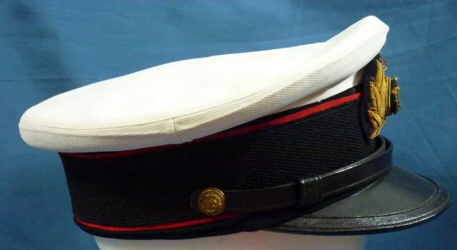 Japanese Navy Medical Officer Red Piped Cap With Case — image 4